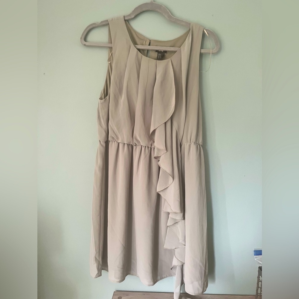 H & M dress.